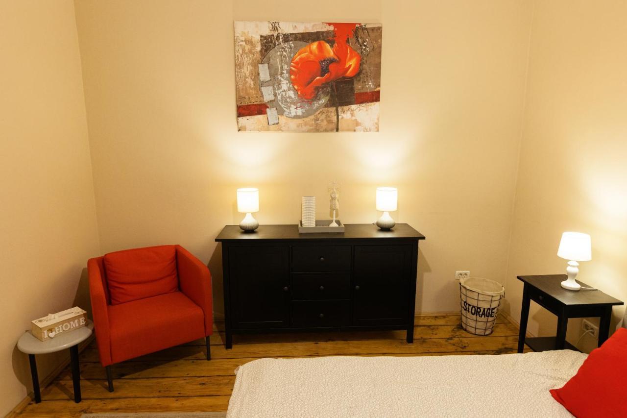 Chic Apartment In Historical City Center Temešvár Exteriér fotografie