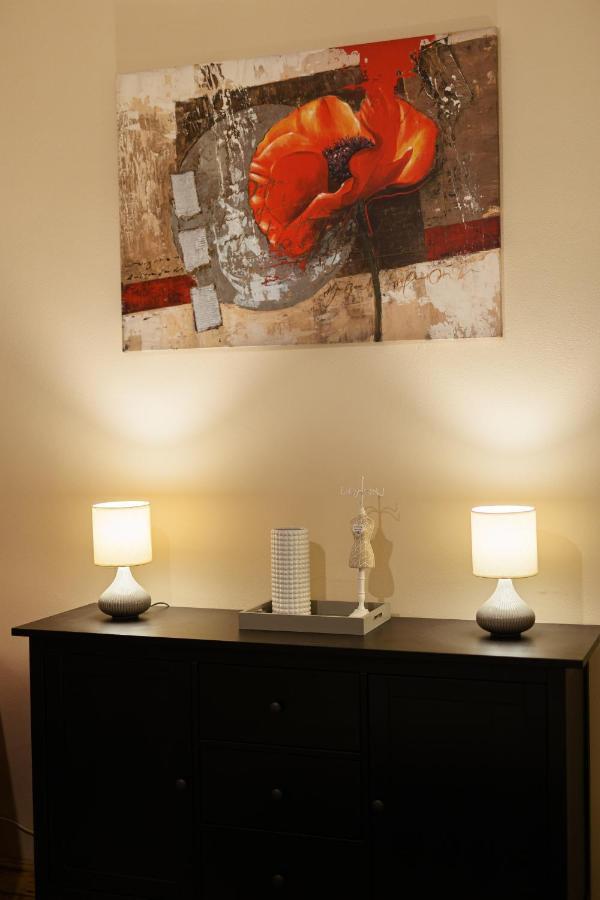 Chic Apartment In Historical City Center Temešvár Exteriér fotografie