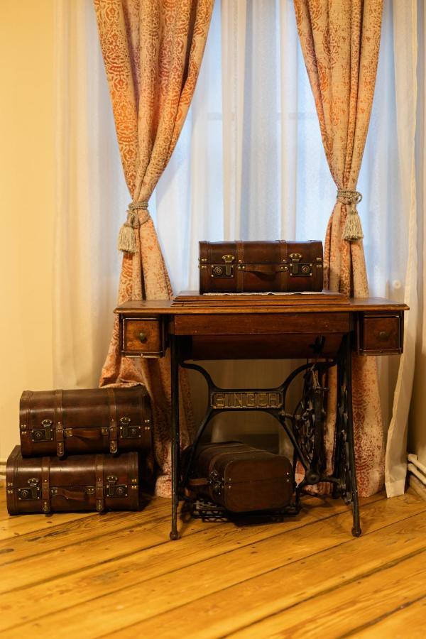 Chic Apartment In Historical City Center Temešvár Exteriér fotografie