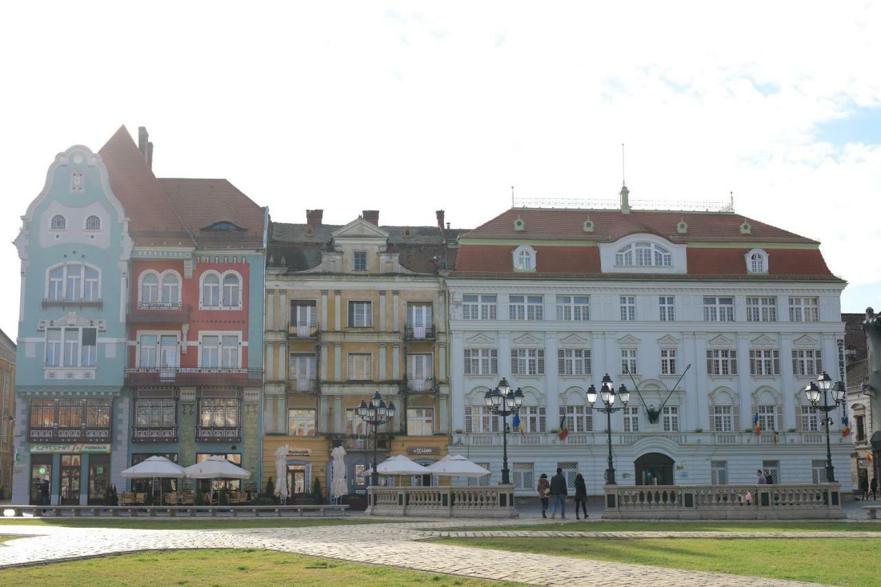 Chic Apartment In Historical City Center Temešvár Exteriér fotografie